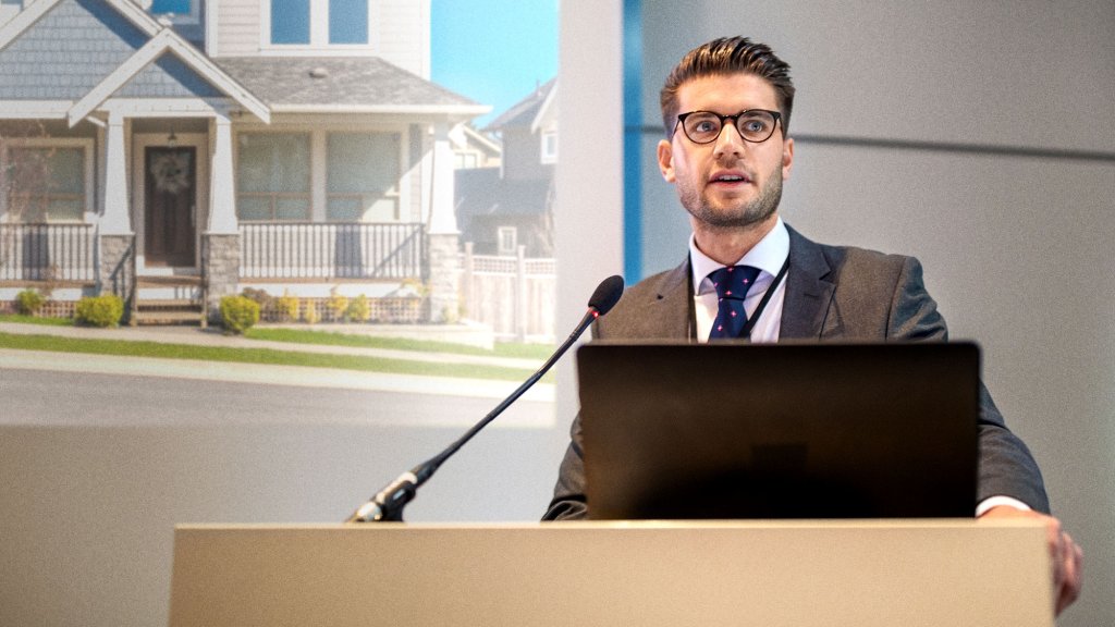 Economists: Hope Your Heart Wasn’t Set On A House