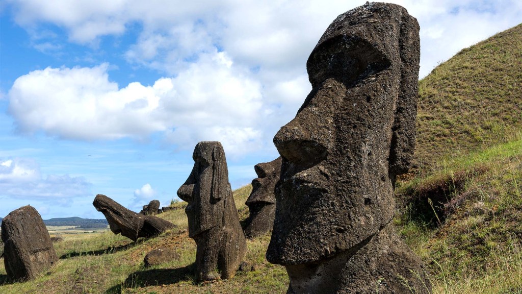 Evidence Suggests Easter Island Heads Were Gifts From Overbearing Mother-In-Law