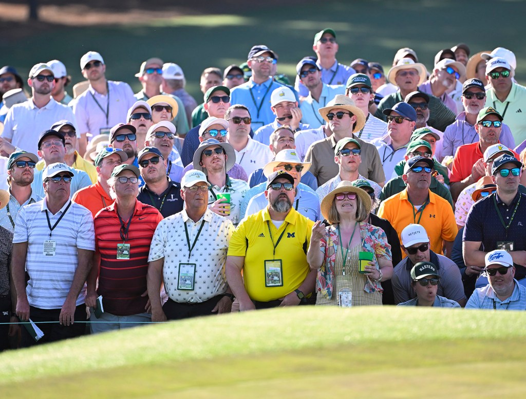 Masters Crowd Whispering Its Lungs Out