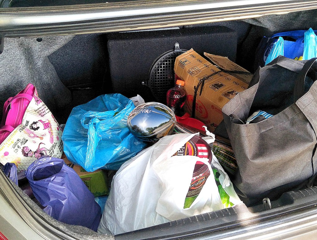 Vince Lombardi Trophy Clanking Around In Trunk Of Roger Goodell’s Car